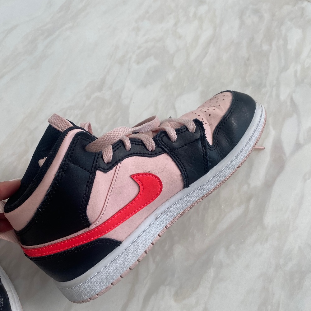 Air Jordan